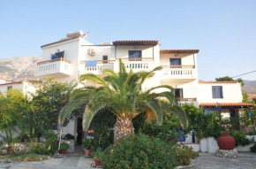 Гостиница Villa Maria  Маратокабос